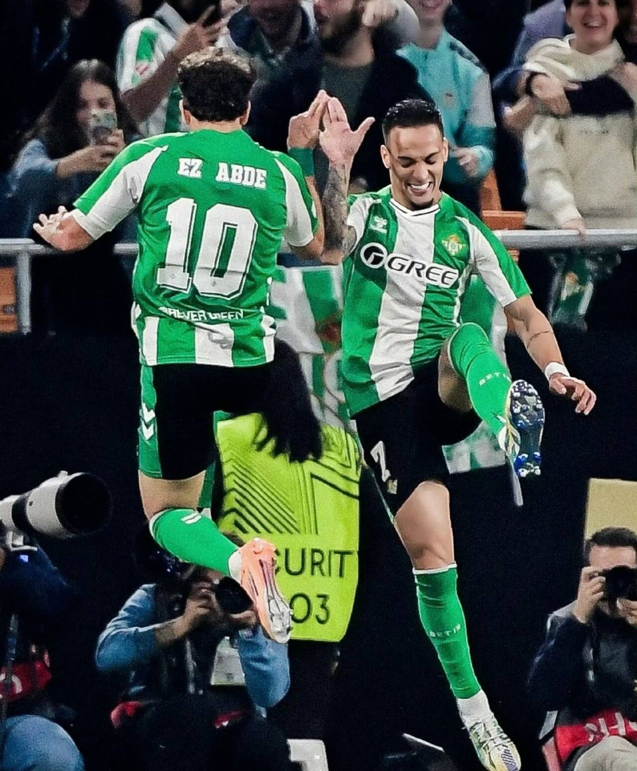 九游体育下载-冯莱德恩宣布退出北约最新消息